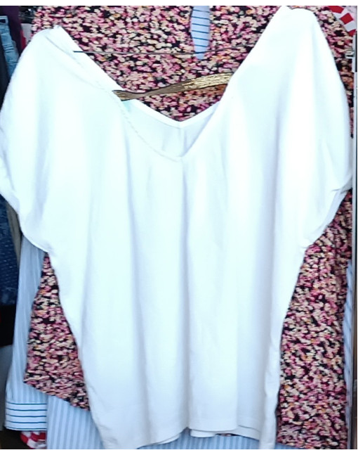 T-shirt Femme col v